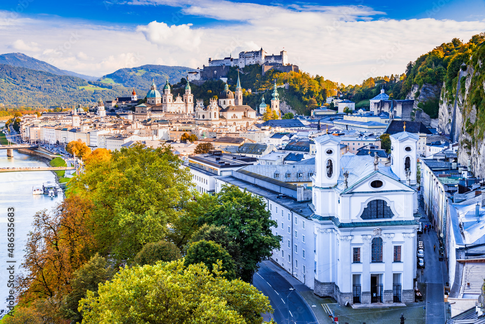 Taxi from Vienna – Comfortable Private Transfers Across Austria and Europe